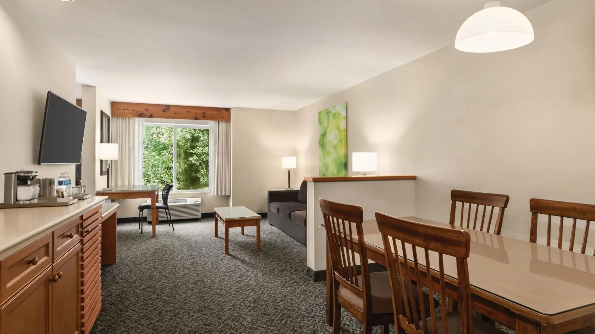 Radisson Hotel Portland Airport